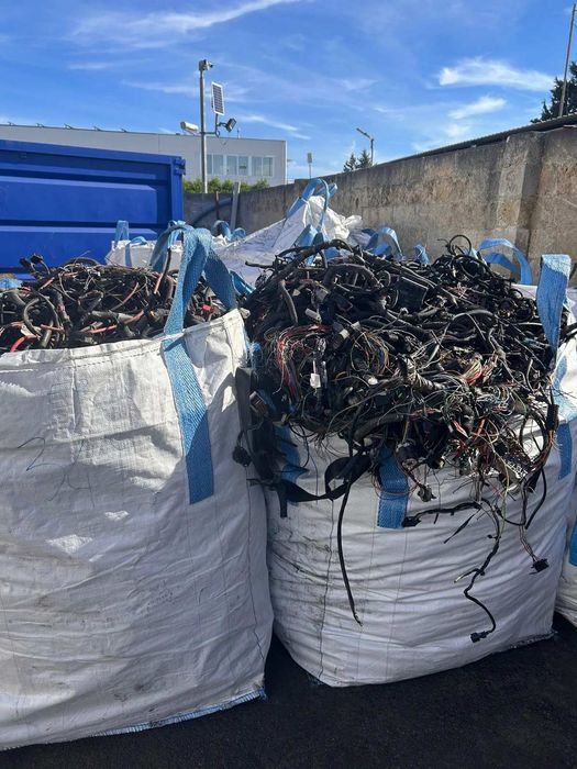 Приймаємо автомобільну проводку