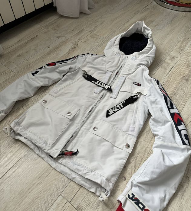 Зимова, лижна куртка, пуховик