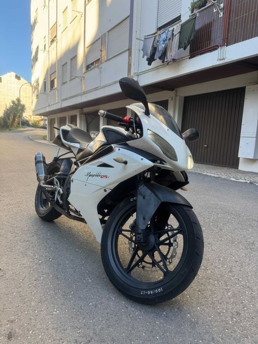 Megelli 125r - 2010