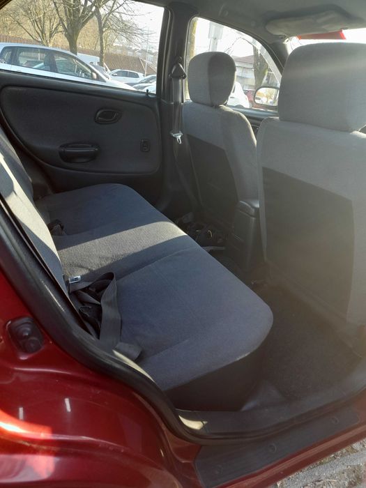 Suzuki Baleno 1.3i 16v - Bom negócio