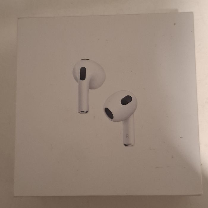 Sprzedam airpods generacja 3