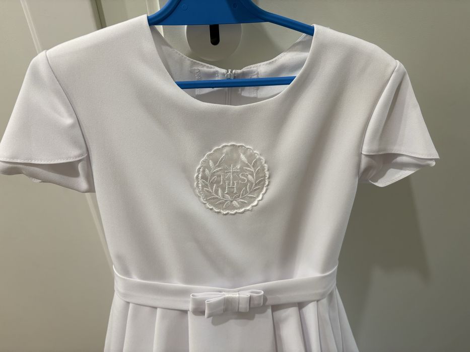 Sukienka komunijna 134 biała prosta z bolerkiem