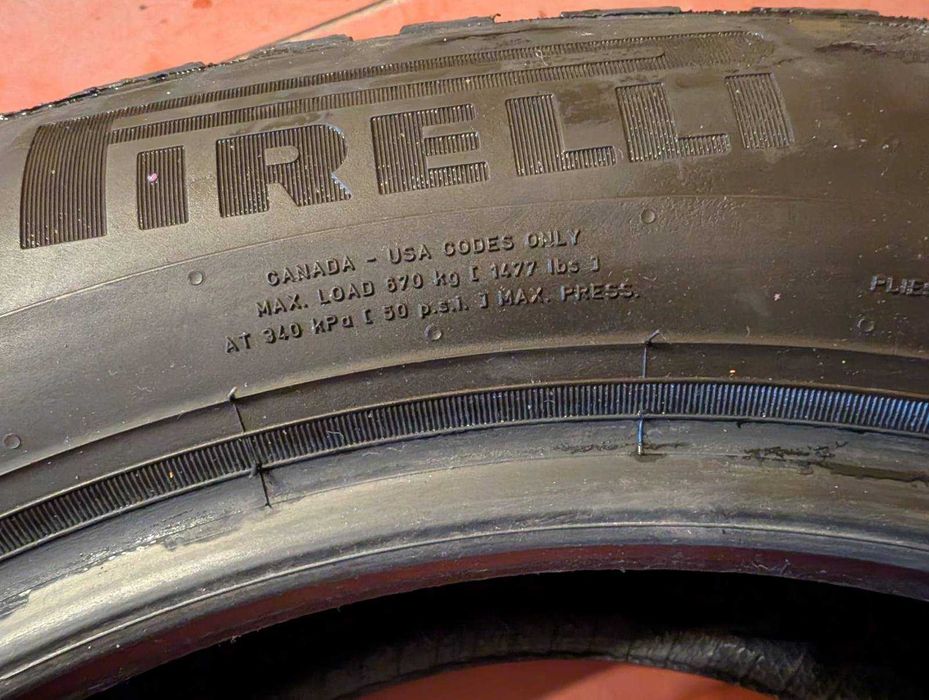Шини Pirelli  205/55 R16 ice zero 2 зимові шипованні, більше 8 мм