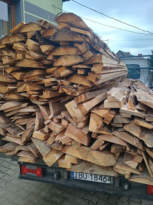 Drewno opałowe paczki lub cięte