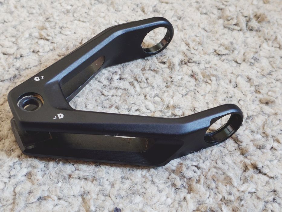 Link specialized status 140