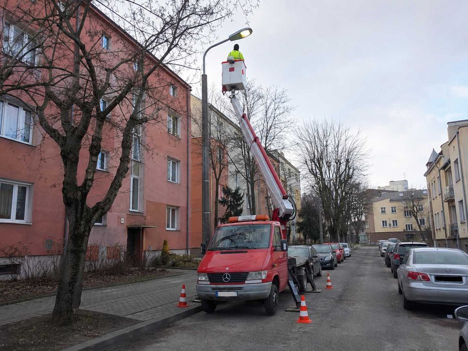Podnośnik koszowy / zwyżka 16 m z operatorem — Bytom, Katowice, Śląsk