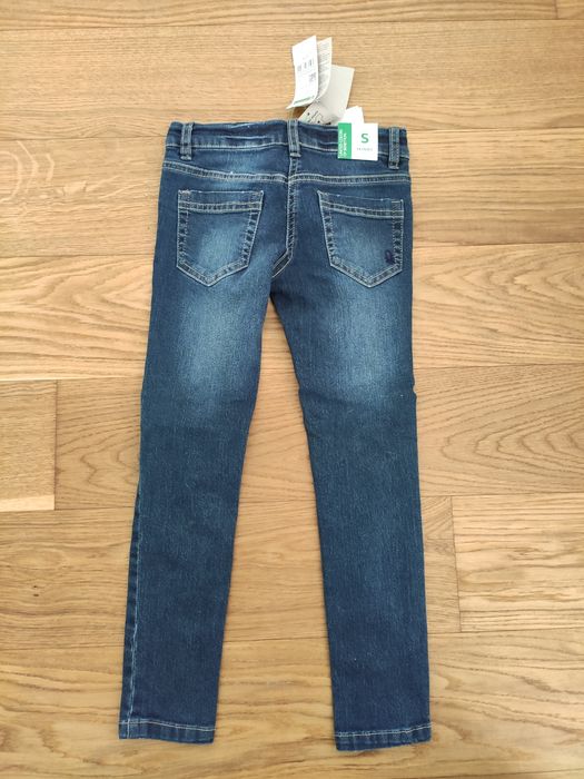 Jeansy rurki Benetton dla dziewczynki 120