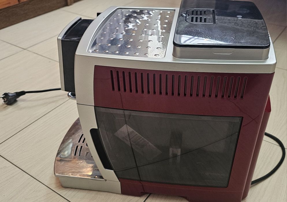 Кавомашина DeLonghi ECAM 23.420 SB