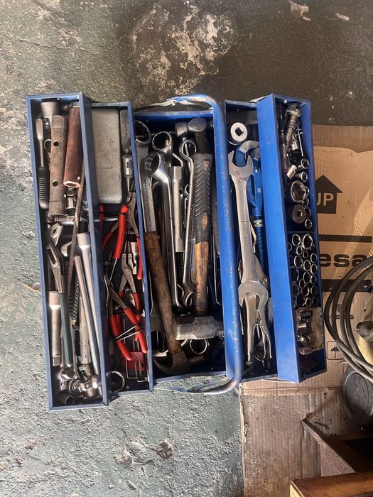 Vendo varias ferramentas de oficina automovel
