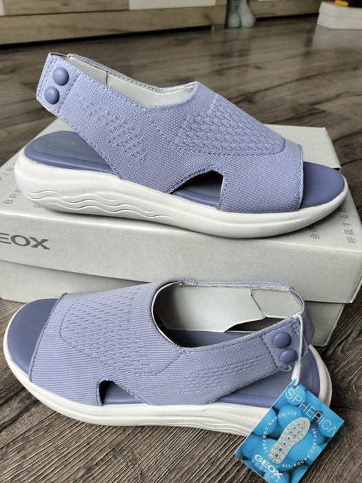 Geox Spherica Ec5 б босоніжки  р 41,36  Ara р 42