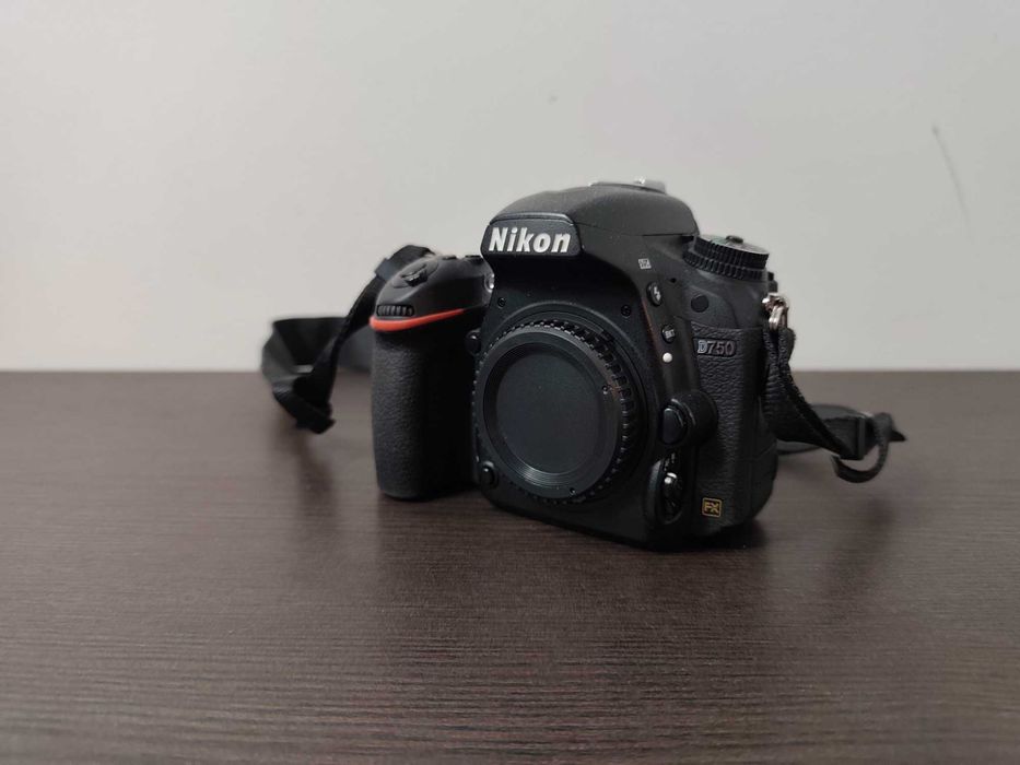 Nikon D750 przebieg 83 tys
