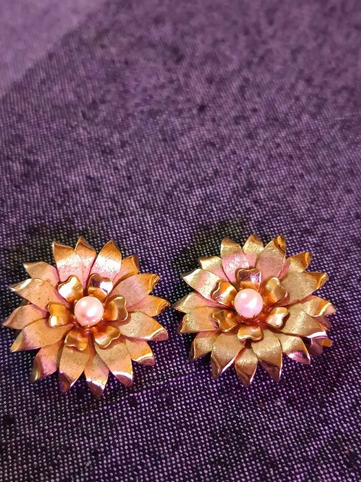 Conjunto de Brincos Flor + 2 colares - Ref.: B-52