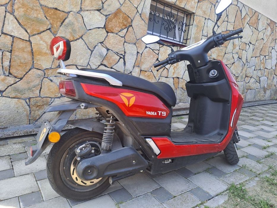 Електроскутер YADEA T9 2500W