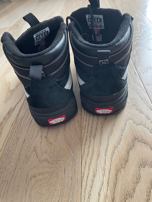 Buty zimowe Vans rozmiar 42