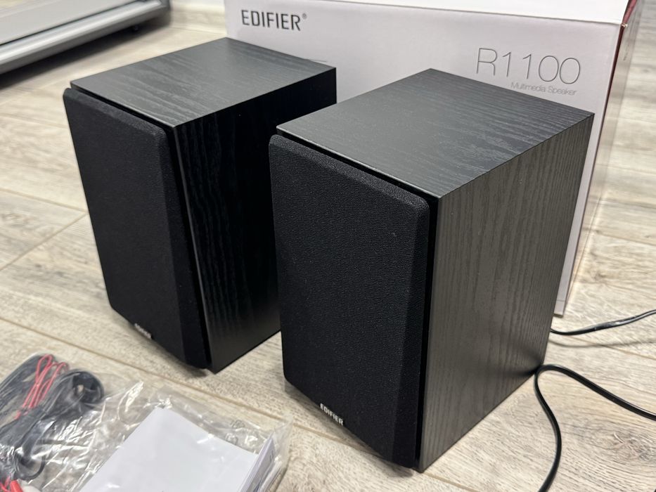 Акустична система Edifier R1100 (42W) — Повний комплект, стан нових!