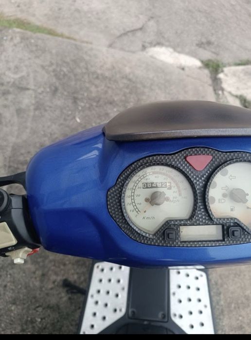 Scoter  jonway 125