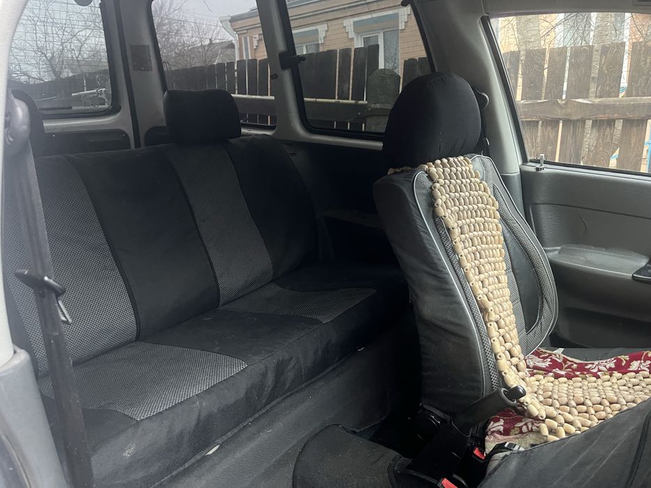 Volkswagen Cady грузо-пасажир в гарному стані