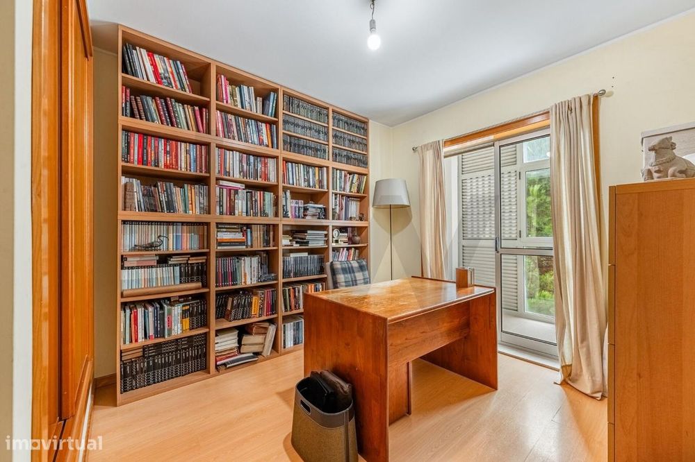 Apartamento T2 Duplex com 137 m2 em Vila Nova da Telha, Maia — Lugar d