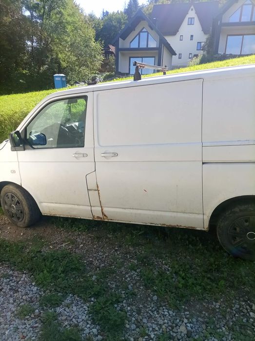 Sprzedam Volkswagena t5
