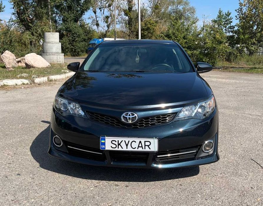 Аренда/Оренда авто. Toyota Camry 50/55/70