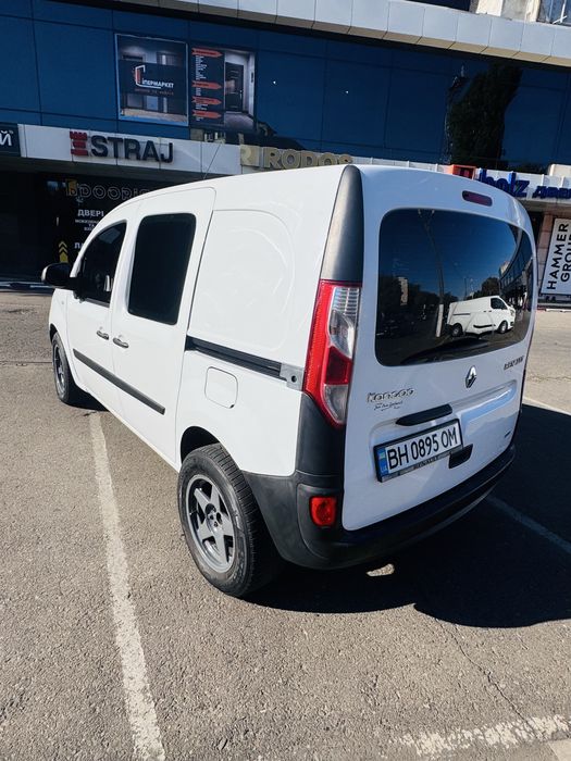 Продам renault kangoo 2017