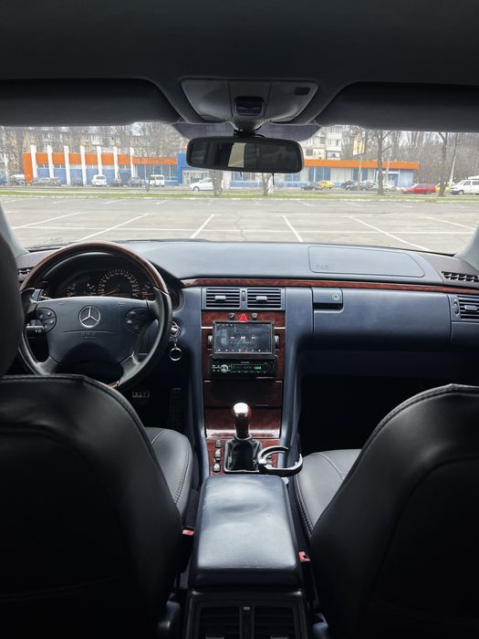 Продам власний Mercedes w210