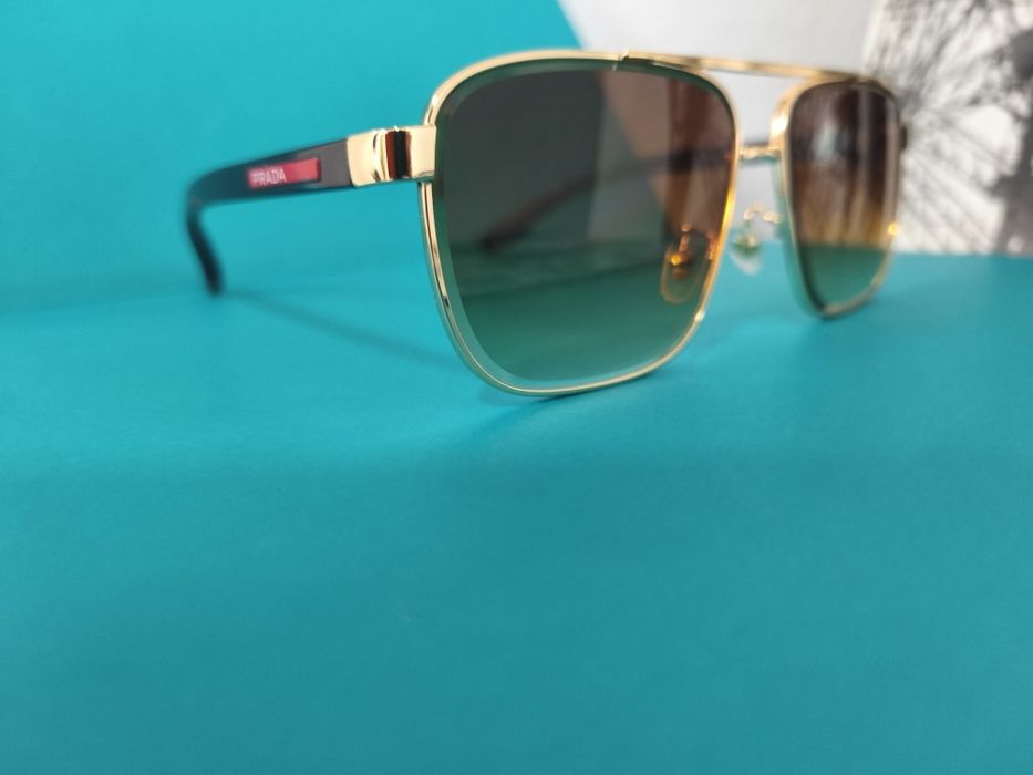 óculos de sol Prada