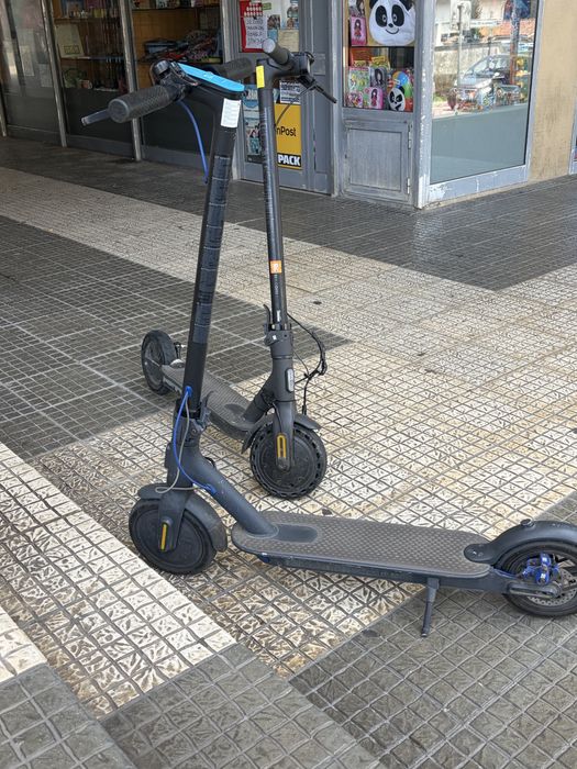 2 trotinetes Xiaomi