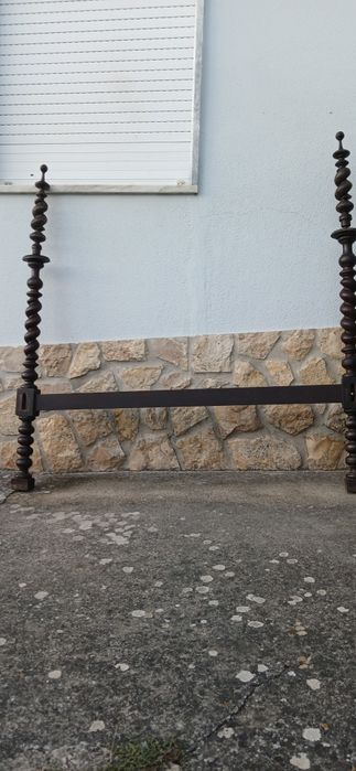 Cama de casal de bilros