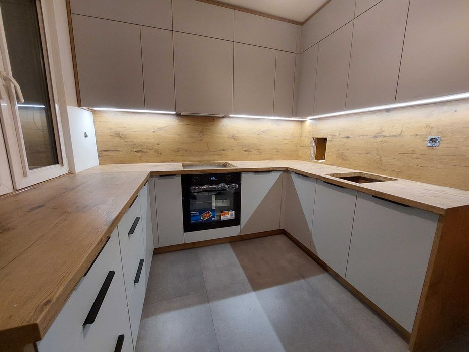 Meble na wymiar, Kuchnie na indywidualne zamówienie