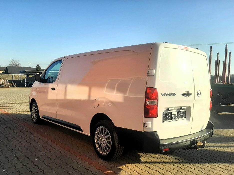 Opel VIVARO Lang Expert Jumpy Proace 3 osobowy HAK 2500kg Morawin • OLX.pl