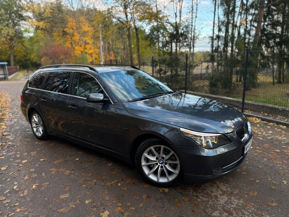 BMW Seria 5 BMW Touring 3.0d Automat 6HP Nawic CIC Grzane Fotele Skóry Alu
