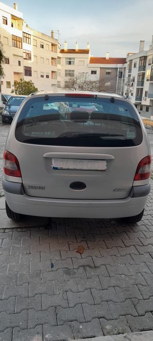 Renault Scenic 1.4