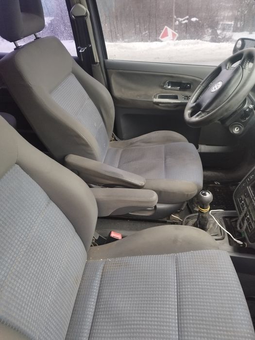 Продам Фольксваген шаран 1.8