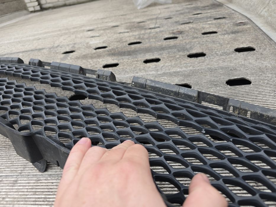 Dolna kratka zderzaka dodge durango 2019