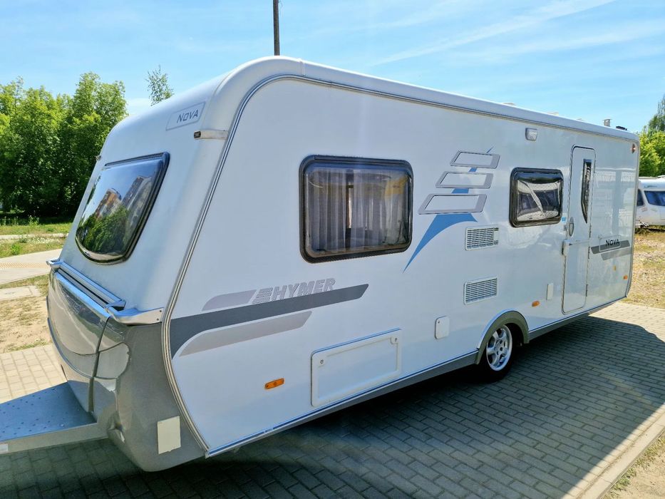 Hymer-Eriba Nova 570  LUX Przyczepa 3-4 osobowa, napęd Mover, Przedsionek, STAN BDB