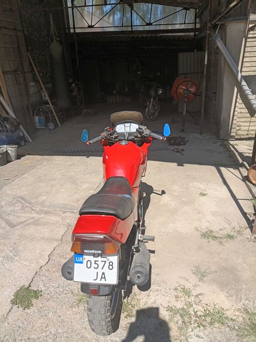 Продається хонда vt250