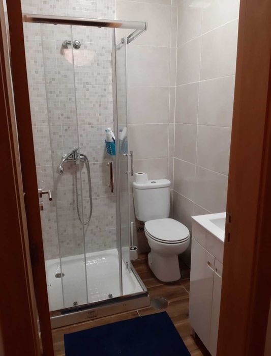 Quarto com WC privado - Trofa