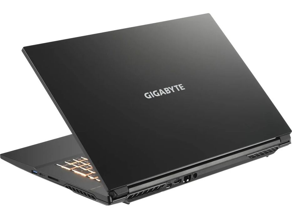 Portátil Gigabyte G7 1.5TB M.2 17.3" FHD RTX 3050 - GAMING
