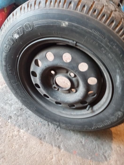 Koło na letniej oponie
