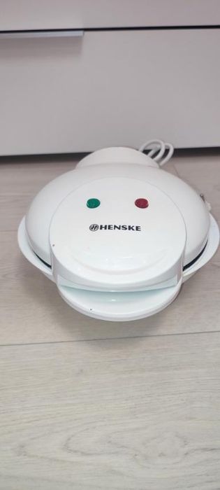 Вафельниця для  для вафлів