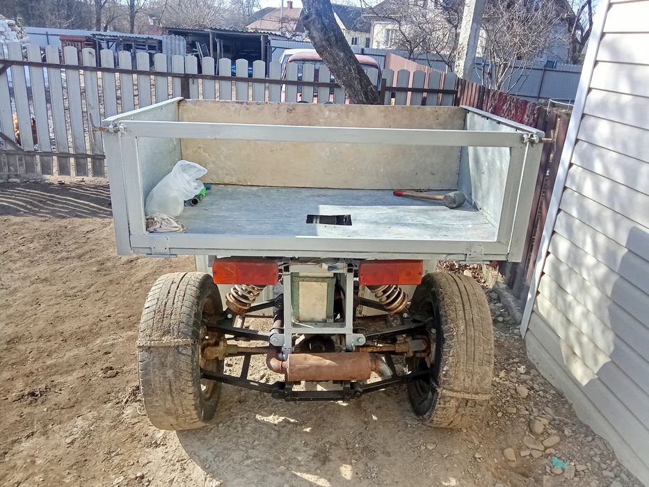 Продам квадрацикл з кузувом можи бути обмін пропонуйте