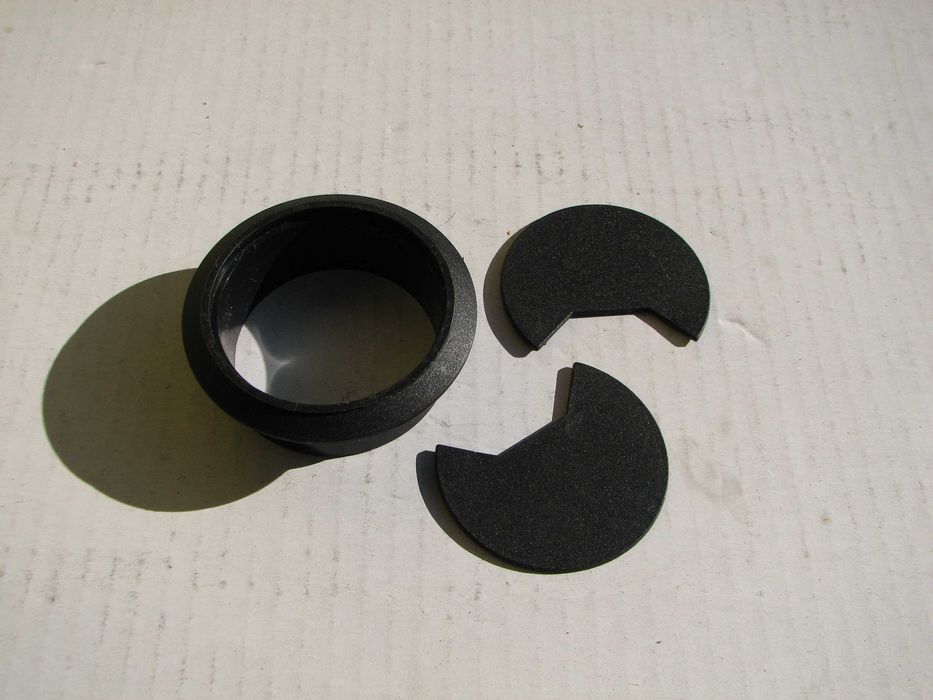 Вставка для вывода проводов, шлангов в, из мебели