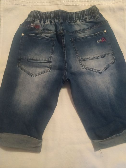 Джинсові шорти на підлітка