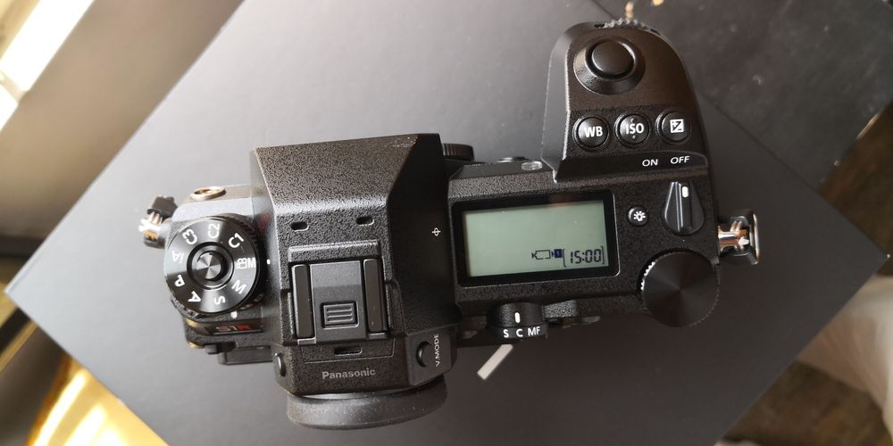 Panasonic Lumix DC-S1R 47mp