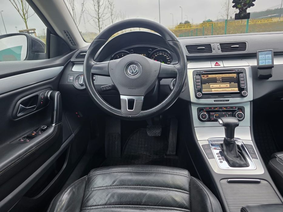 Volkswagen Passat CC / 2.0 Benz. / 200KM