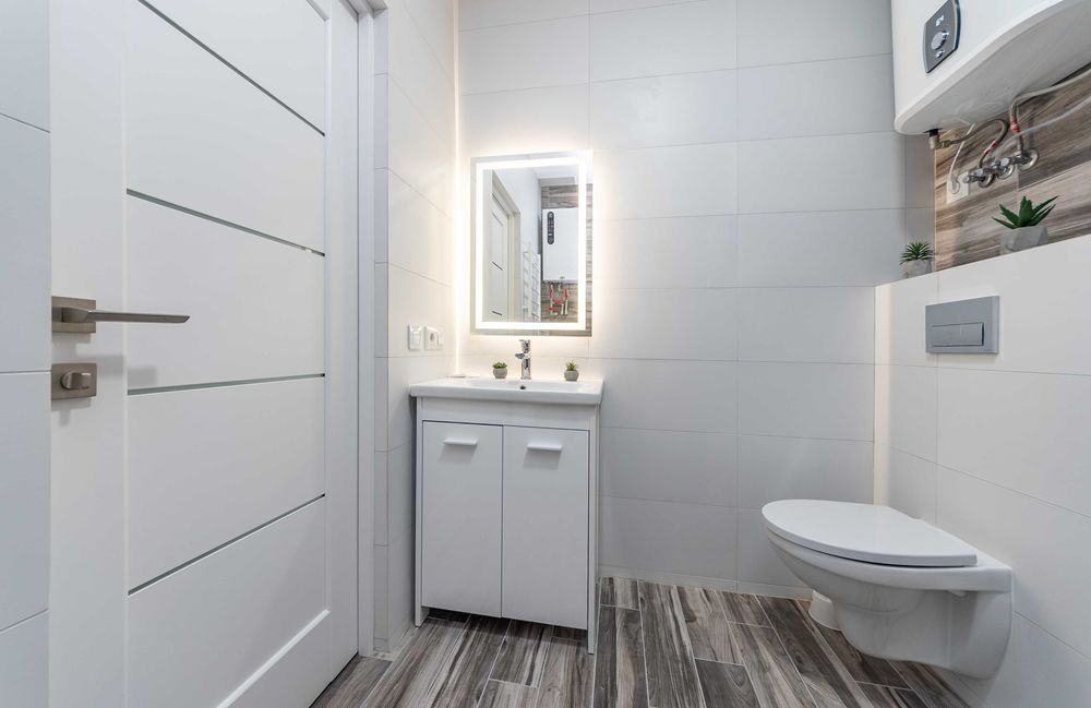 Бажана, 17 - 5хв. від метро - стильна студія у будинку з Укриттям!