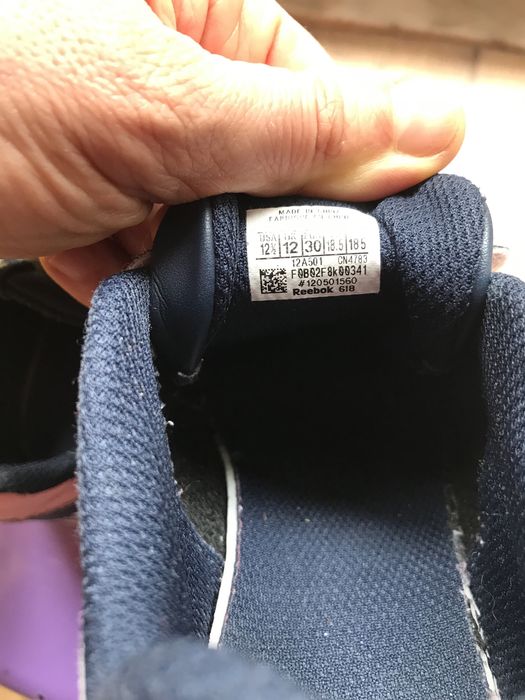 Tenis reebok, Adidas e botas em pele, TAM30,31