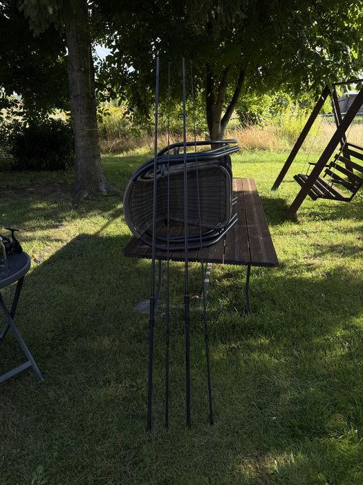 Zestaw 2 wędek daiwa black widow oraz kolowrotków okuma custom black cb 80