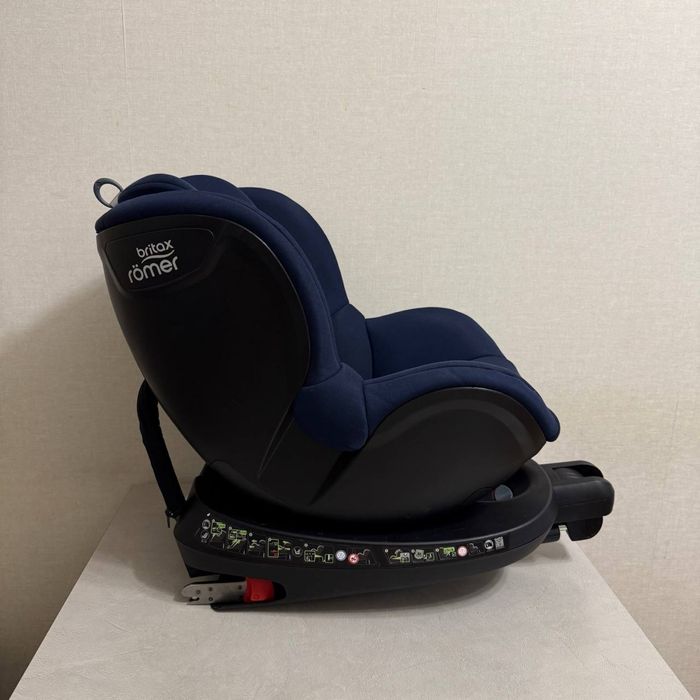 Дитяче автокрісло Britax Römer Dualfix² R
